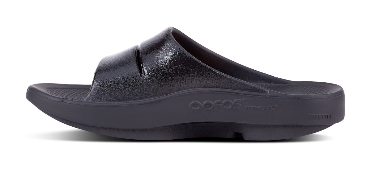 Black Oofos OOahh Luxe Slide | Bj2wg8MUd1y