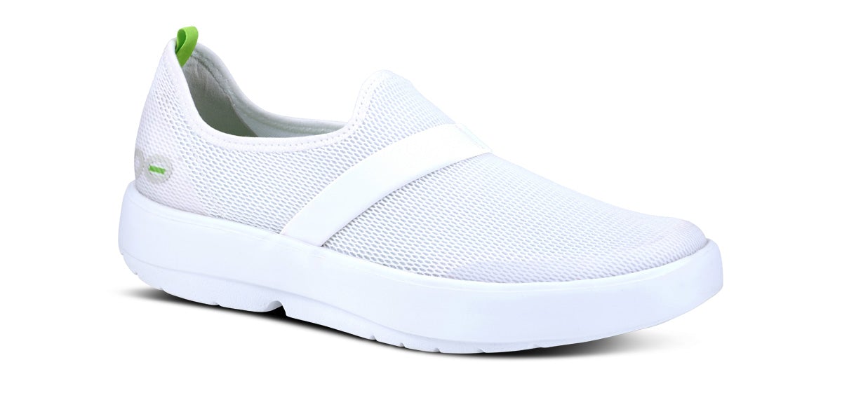 White Oofos OOmg Low | SmBjsjxEUxm